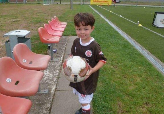 Noah beim Fotoshooting